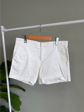 Banana Republic The Avalon Short in White Size 6